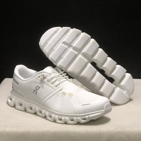 ON Cloud 6 Shoes - White NEW - All-Day Wear - Picture 3 of 5